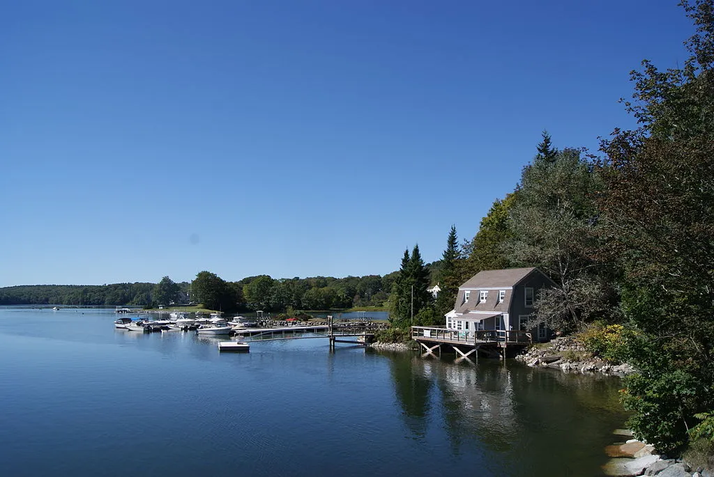 Damariscotta river, Home to Pemaquid oysters. 