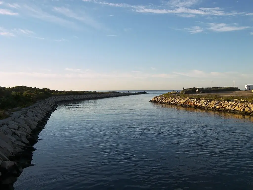 Weekapaug Breachway jetties at Winnapaug Pond