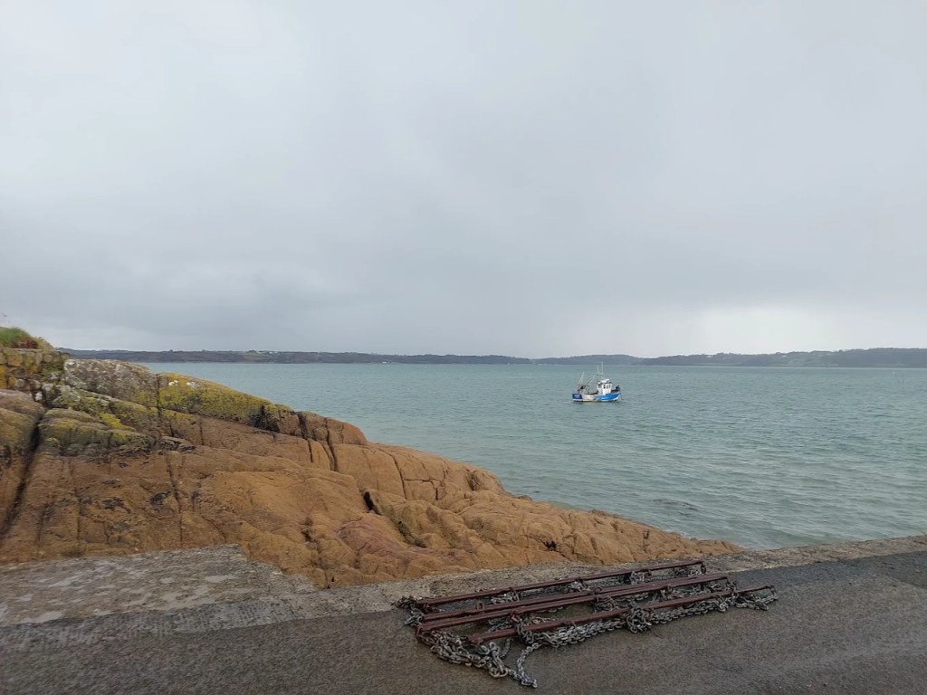 carantec, view of the water 